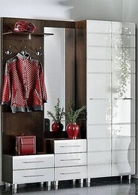 Прихожие фабрики RAUS